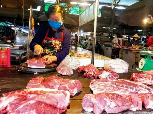 Giá thịt lợn hơi tại Hà Nội sẽ giảm còn từ 65.000 đến 60.000 đồng/kg