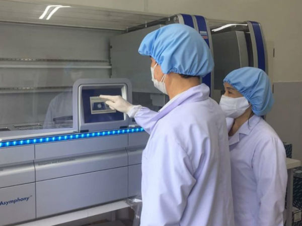 Máy xét nghiệm Covid-19: Giám đốc Sở Y tế Quảng Nam nói giá 7,56 tỉ 'tương đối hợp lý'