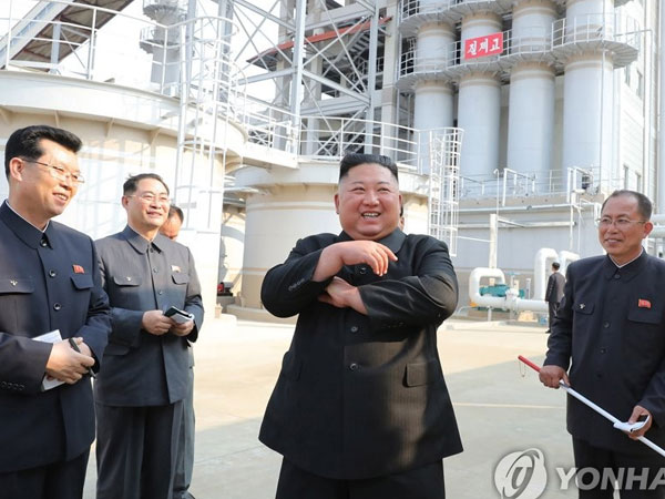 Nhà lãnh đạo Triều Tiên Kim Jong Un bất ngờ xuất hiện