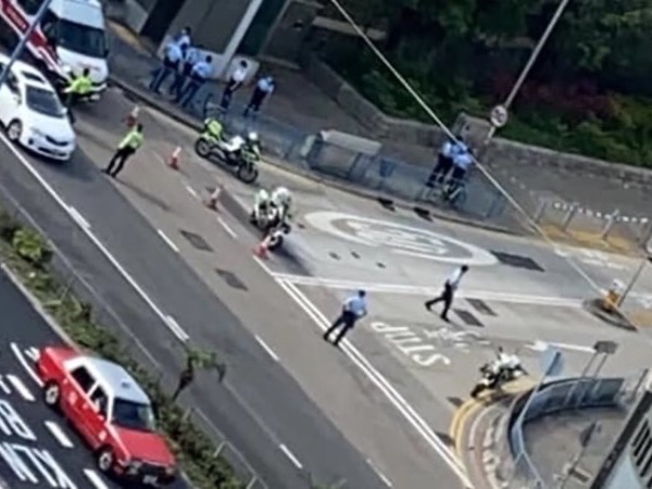 Hong Kong: Phát hiện 3 quả bom tự chế tại khu trường học bị bỏ hoang