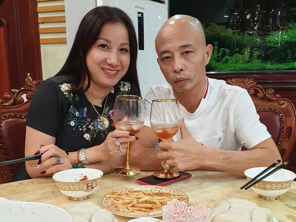 Lật tẩy bộ mặt phía sau hình ảnh 'bồ tát từ thiện' của vợ chồng Đường Nhuệ