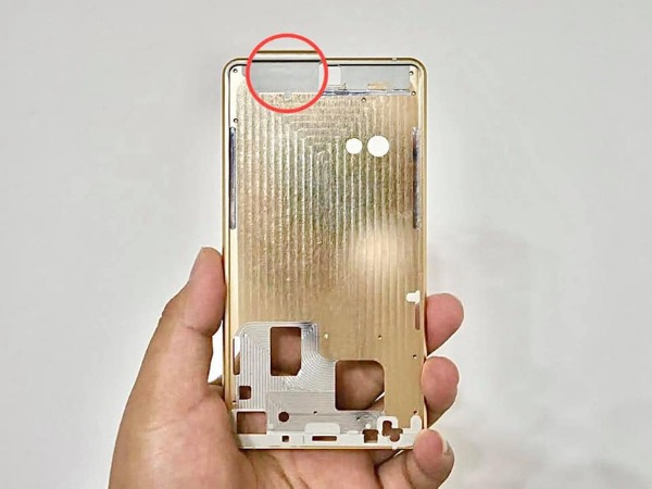 Bphone mới sẽ chống nước ngang flagship ngàn đô