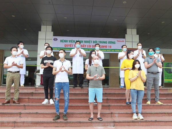 Thêm 7 bệnh nhân mắc COVID-19 được công bố khỏi bệnh, chưa có trường hợp nào tử vong