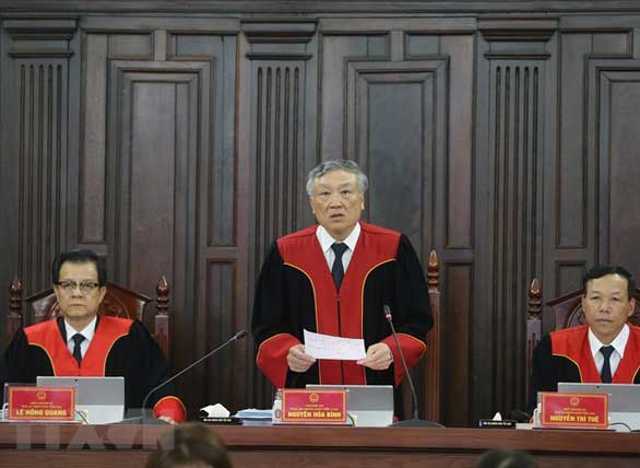 Mua dao, thớt mới để Hồ Duy Hải nhận dạng công cụ gây án có đúng luật?