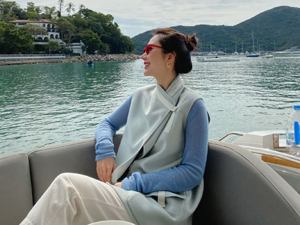 Hình ảnh ăn chơi hưởng thụ cuộc sống của vợ đại gia Taobao khiến dân mạng bình luận 'hơn hẳn cô bồ'