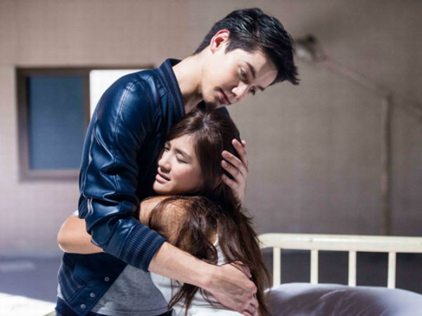 Dọn dẹp lại đồ đạc trước ngày ra tòa ly hôn, mẩu giấy có nội dung 'gọi cho anh nhé' khiến chồng ngây người sau đó rút đơn về