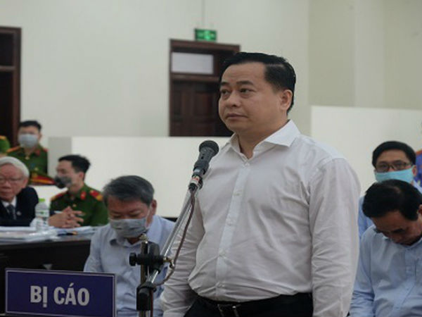 Phan Văn Anh Vũ 'than thở' trước tòa về 910 ngày bị giam