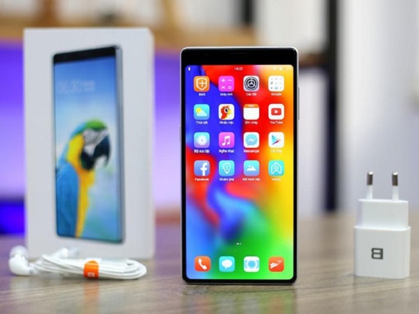 Bphone B86 chưa ra mắt đã hết sạch đặt chỗ