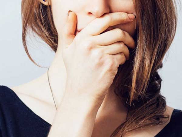 Đánh răng đều đặn thường xuyên mà vẫn bị hôi miệng, hóa ra nguyên nhân lại nằm ở một bộ phận ít ai ngờ đến nhất