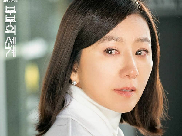 Cát xê của Kim Hee Ae cho mỗi tập 'Thế giới hôn nhân' khiến dân mạng bức xúc, Lee Min Ho cũng bị réo tên