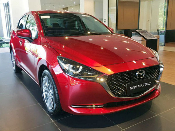 Mazda2 ‘dọn kho’ giảm giá kỷ lục 55 triệu đồng, rẻ ngang Toyota Vios