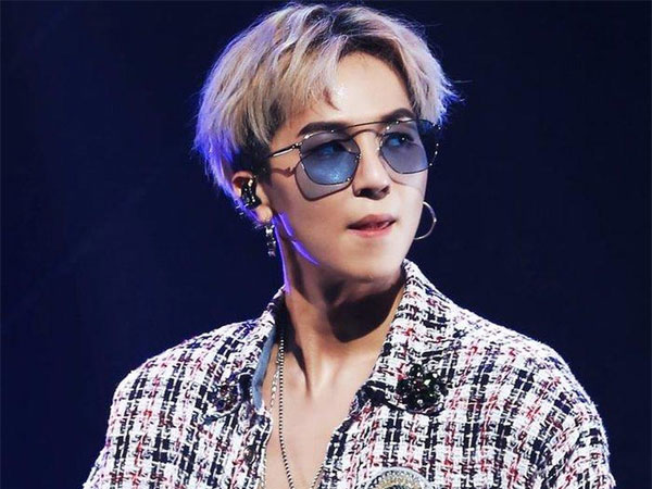 Sau cựu thành viên KARA, anh chàng rapper đình đám của YG cũng bị khui loạt ảnh đến club trong thời gian giãn cách xã hội ở Hàn Quốc