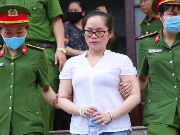 Giáo viên khai chấm nới tay vì muốn thí sinh đỗ đại học