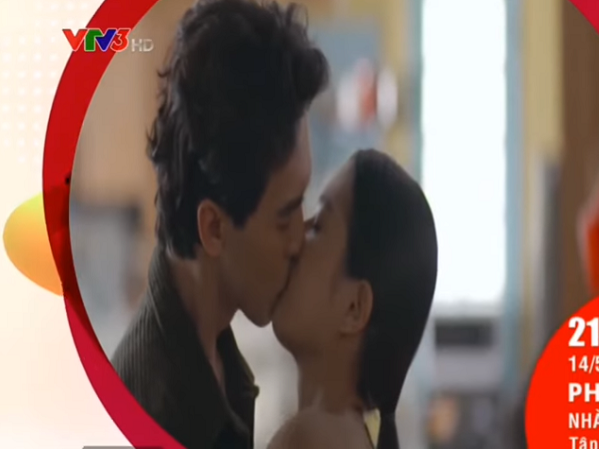 Nhà trọ Balanha tập 25: Bị Tuyết bắt tại trận đang hôn Hân say đắm, Lâm cuống cuồng đuổi theo giải thích