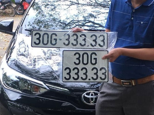 Bốc trúng biển số 'ngũ quý 3', chủ xe Vios được chào mua lại ngay với giá 3,3 tỷ đồng