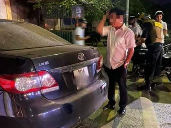 Trưởng ban Nội chính Thái Bình gây tai nạn: 'Do mắt kém?'