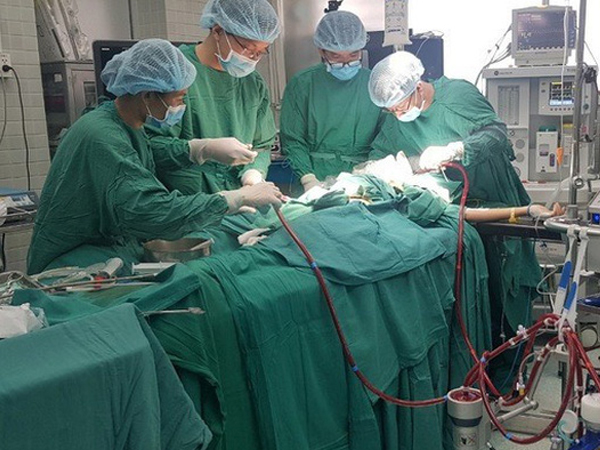 Cơ hội cuối cùng của phi công người Anh: Phụ thuộc vào một kỹ thuật cực khó!