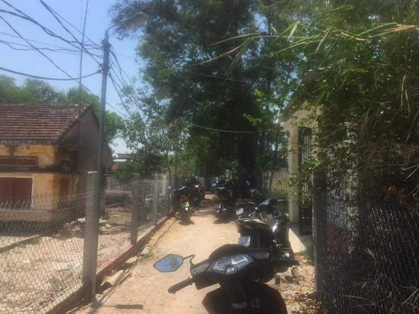 Quảng Nam: Cô gái chết nghi bị bóp cổ, mất dây chuyền, nhẫn vàng