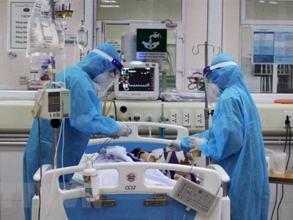 Báo nước ngoài viết về nỗ lực cứu 'bệnh nhân 91'