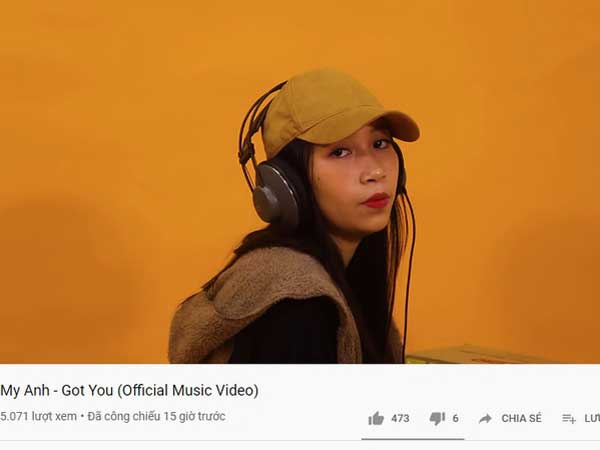 Con gái út diva Mỹ Linh thể hiện tài tiếng Anh siêu đẳng với bài hát tự sáng tác, mỹ nữ tuổi 18 cũng ngày càng có nhiều nét giống mẹ