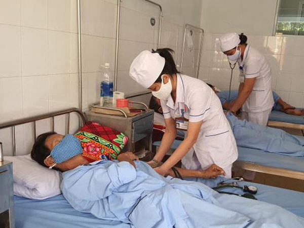 Hơn 1.000 trường hợp bị sốt xuất huyết tại Quảng Bình
