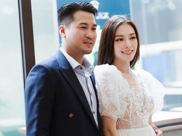 Phillip Nguyễn khoe quà sinh nhật từ người đặc biệt, phải chăng đã chính thức hàn gắn với Linh Rin?