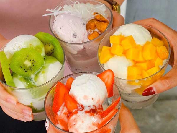 Sau trà chanh bụi, cơn 'sốt' nhượng quyền sữa chua trân châu liệu có sớm nở tối tàn?