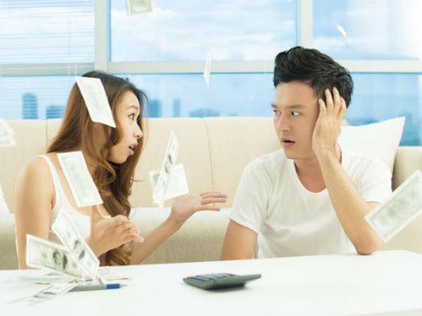 Ghen tỵ, nói xấu, 'dìm hàng' vợ khắp nơi chỉ vì vợ kiếm nhiều tiền hơn