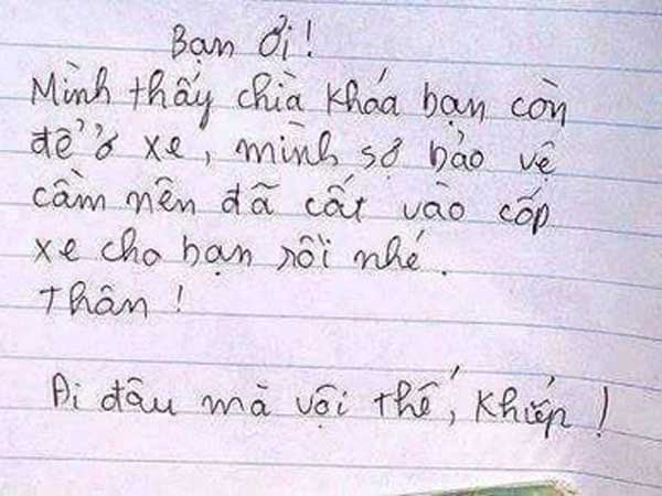 Đi xe máy quên rút chìa khóa, chủ xe hoảng hốt khi biết tin bản thân mình được giúp đỡ theo cách không ngờ