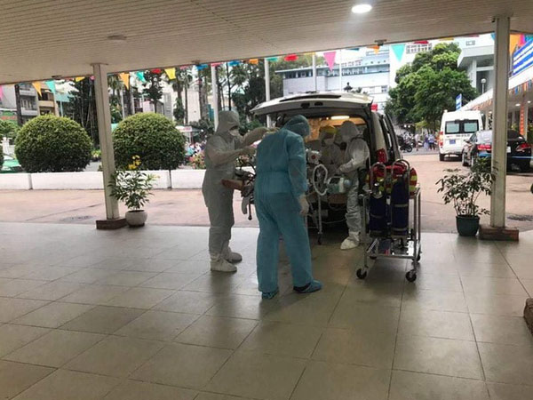 Bệnh viện Chợ Rẫy sẽ huy động tối đa nguồn lực, thiết bị để cứu chữa nam phi công người Anh