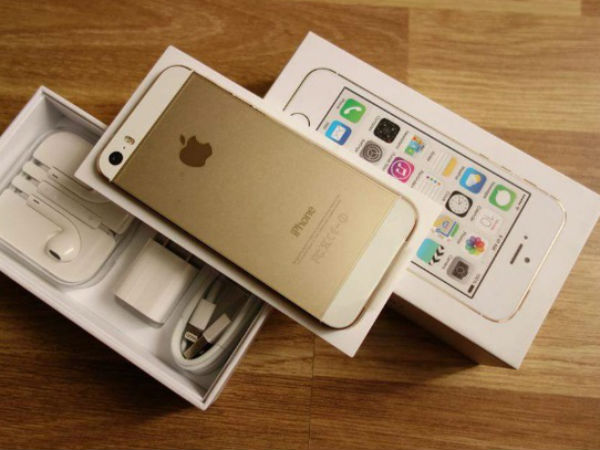 iPhone đời cũ giá chỉ 300.000 đồng bán tràn lan