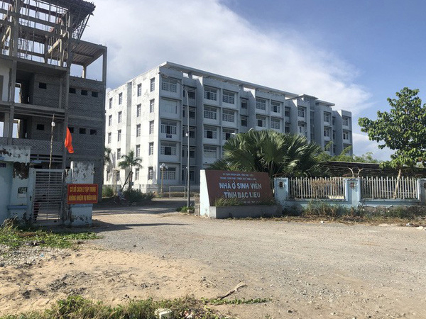 Diễn biến mới nhất vụ hàng rong lọt vào khu cách ly Covid-19 ở Bạc Liêu