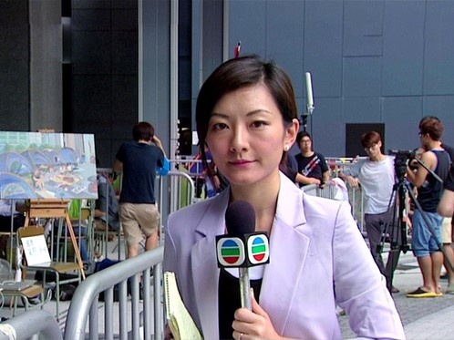 Nữ MC Hong Kong xinh đẹp qua đời vì tự tử bằng khí than