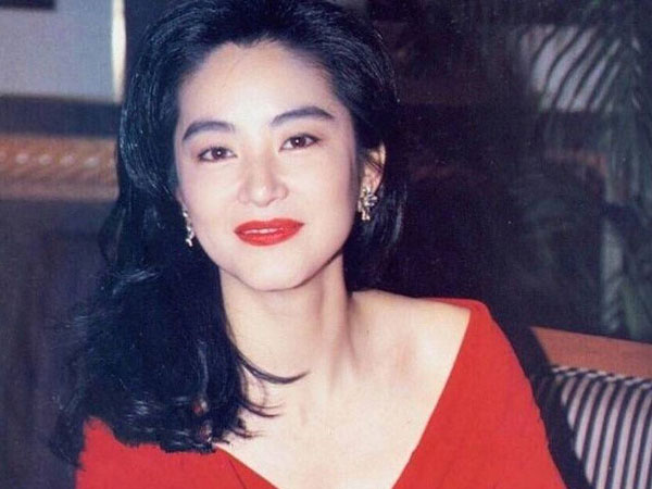 Nữ diễn viên Đông phương bất bại: Từ mỹ nhân vạn người mê tới danh xưng 'hồ ly tinh giật chồng'