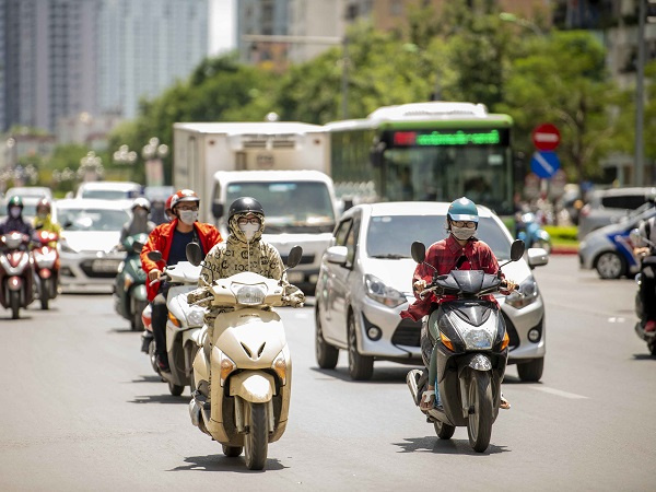 Dự báo thời tiết hôm nay ngày 25/5: Hà Nội nắng nóng, chiều tối và đêm có mưa rào và dông