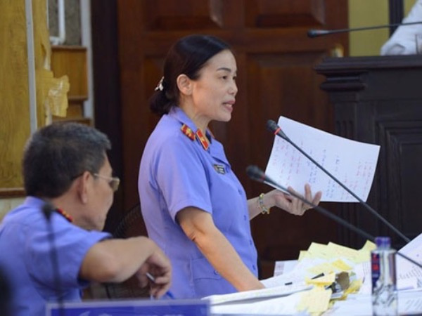 Gian lận điểm thi tại Sơn La: Đủ căn cứ buộc tội đưa, nhận hối lộ 1 tỉ đồng