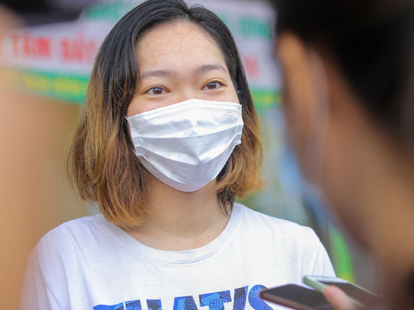 Nữ du học sinh nhiễm Covid-19 được công bố khỏi bệnh sau 18-20 lần xét nghiệm dương tính, âm tính phức tạp