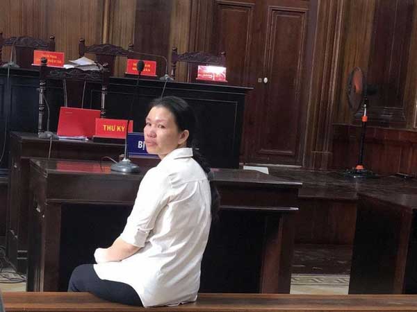 Người đàn bà 'cao tay' làm giả giấy tờ, lừa đảo hàng tỷ đồng lĩnh án