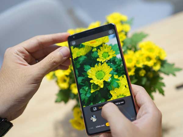 CEO Nguyễn Tử Quảng: 2 camera của B86 ngang 5 camera, 'ai ném đá tôi cũng nhận hết'