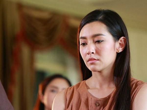 Mẹ chồng tương lai sang tận nhà thông gia đòi hủy cưới, sỉ vả con dâu, cô gái chỉ nói 1 câu khiến bà thay đổi luôn thái độ!