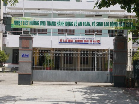 Buộc thôi việc vợ nguyên Phó Giám đốc Sở LĐ-TB-XH Bình Định vừa bị bắt