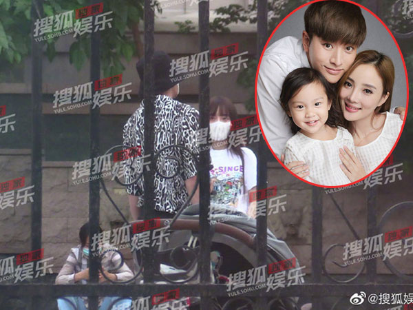 Giả Nãi Lượng - Lý Tiểu Lộ lần đầu gặp nhau sau 2 năm lộ scandal ngoại tình
