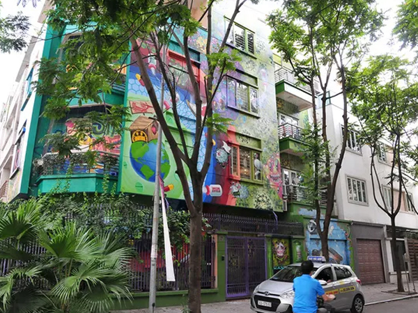 Tác phẩm tranh tường Graffiti với chủ đề phòng chống dịch COVID-19 cực kỳ ấn tượng và độc đáo