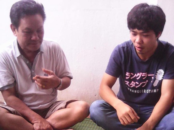 Hé lộ 'khách mời nhà trai' đến dự tiệc đính hôn của Công Phượng: Có sự hiện diện của người quan trọng nhất sự nghiệp cầu thủ