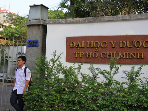 Bộ Y tế yêu cầu làm rõ vụ học phí trường Y tới 70 triệu/năm