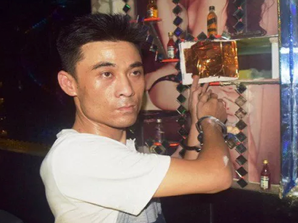 Vợ chồng 'ông trùm' đường dây mua bán ma túy tại Thừa Thiên Huế dắt nhau vào tù