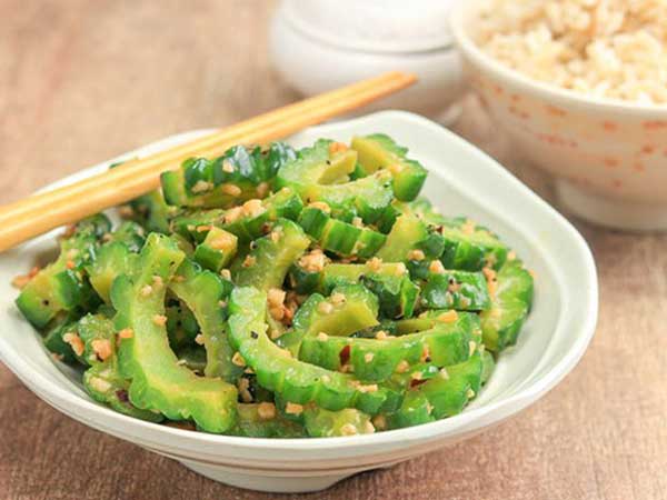 4 thực phẩm có vị đắng giúp bạn đẩy lùi hàng loạt căn bệnh do nắng nóng gây ra, mừng nhất là phòng tránh được đột quỵ do sốc nhiệt