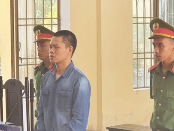 7 năm tù cho kẻ chém người trọng thương chỉ vì nhìn nhảy múa thấy ... 'ghét'
