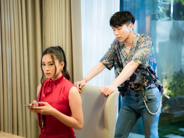 Erik lên tiếng về mối quan hệ với hoa hậu Tiểu Vy