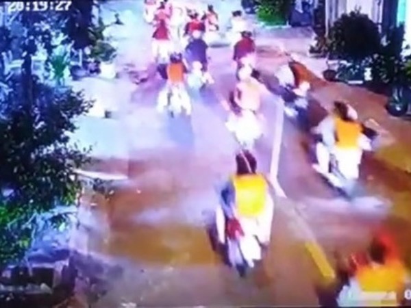 Giang hồ nhí vì sao phút chốc tập hợp hàng trăm người đi gây án?